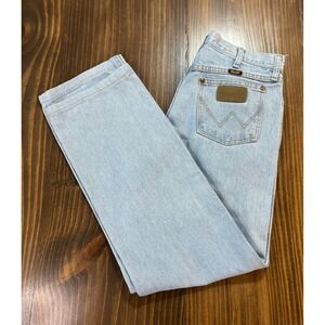 WRANGLER Classic Straight Leg Mens 32x36 Light Wash Denim Jeans Cotton